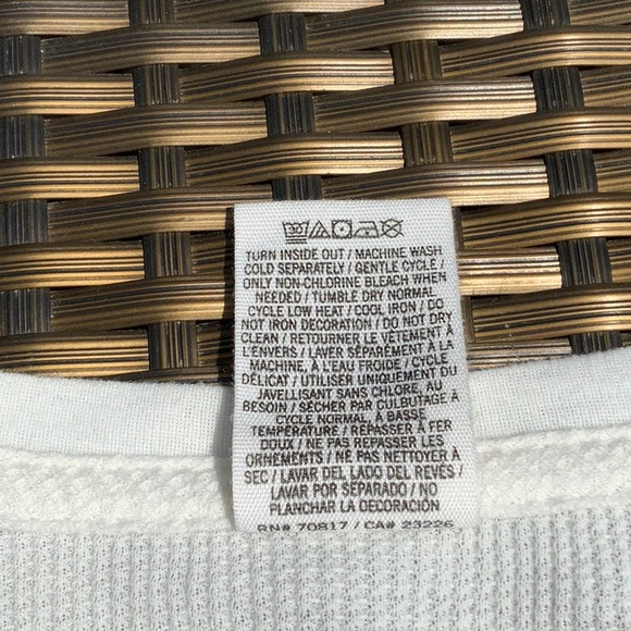 PINK Victoria Secret long sleeved top - Picture 8 of 9